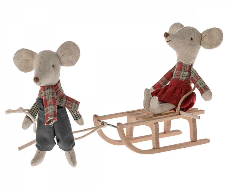 Wooden Sled, Mouse
