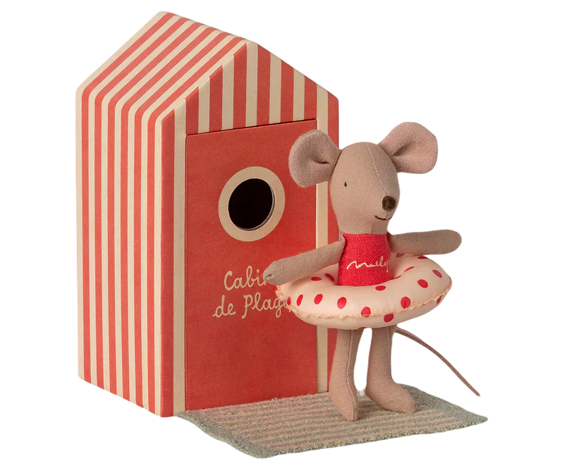 Beach mice, Little sister in Cabin de Plage