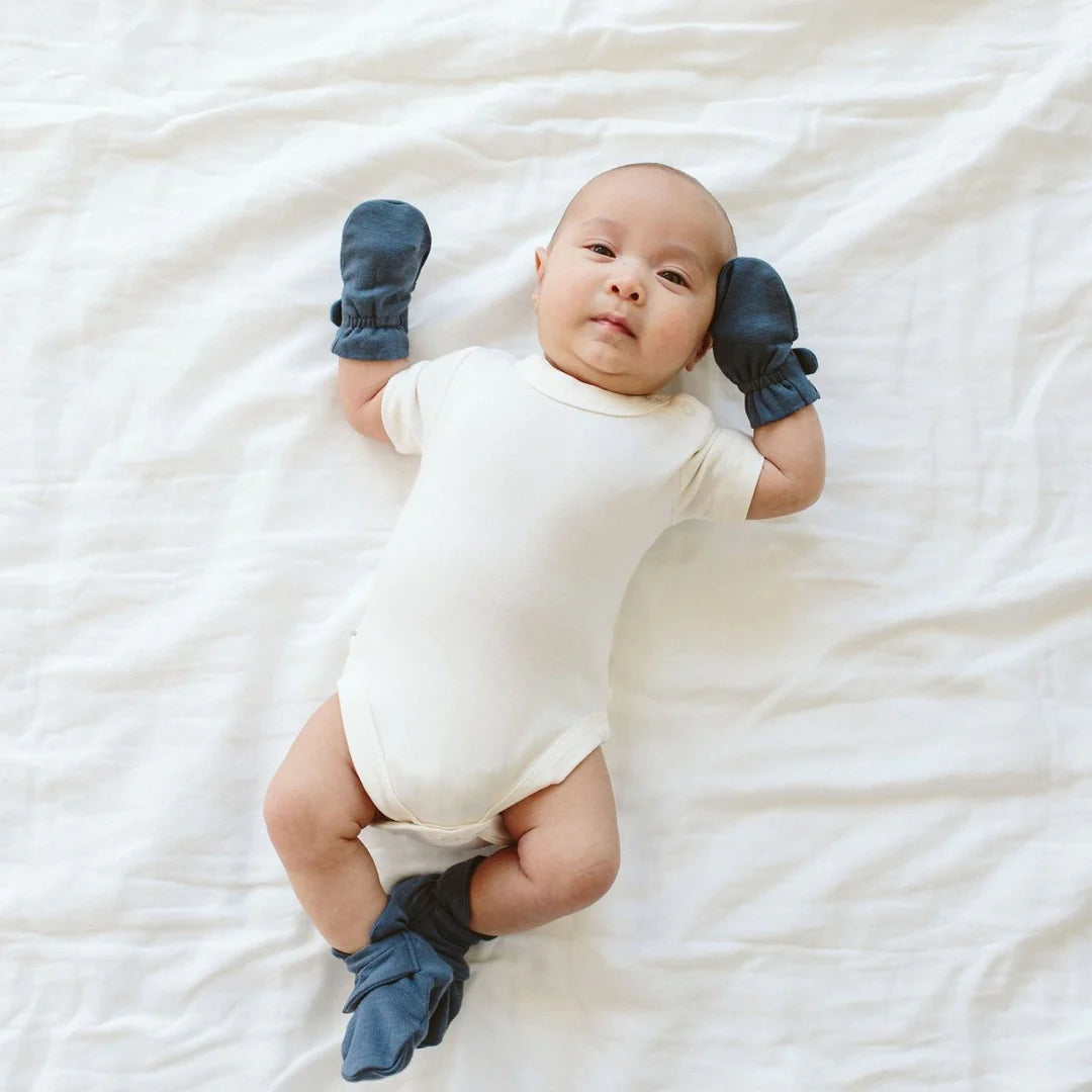 STAY ON BABY MITTS
