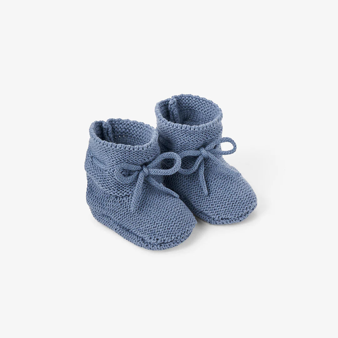 GARTER KNIT BABY BOOTIES