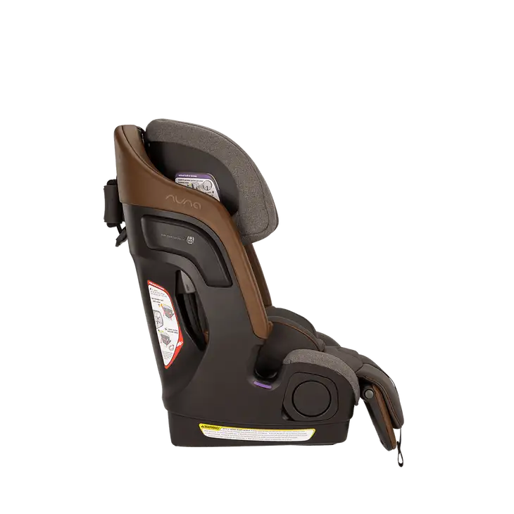 Nuna LUMN harness booster