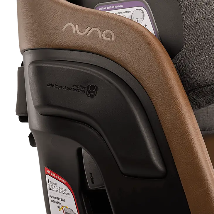 Nuna LUMN harness booster