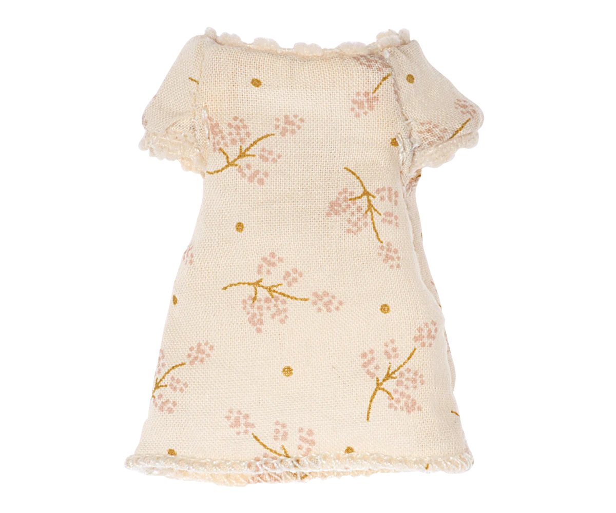 Nightgown, Little Sister