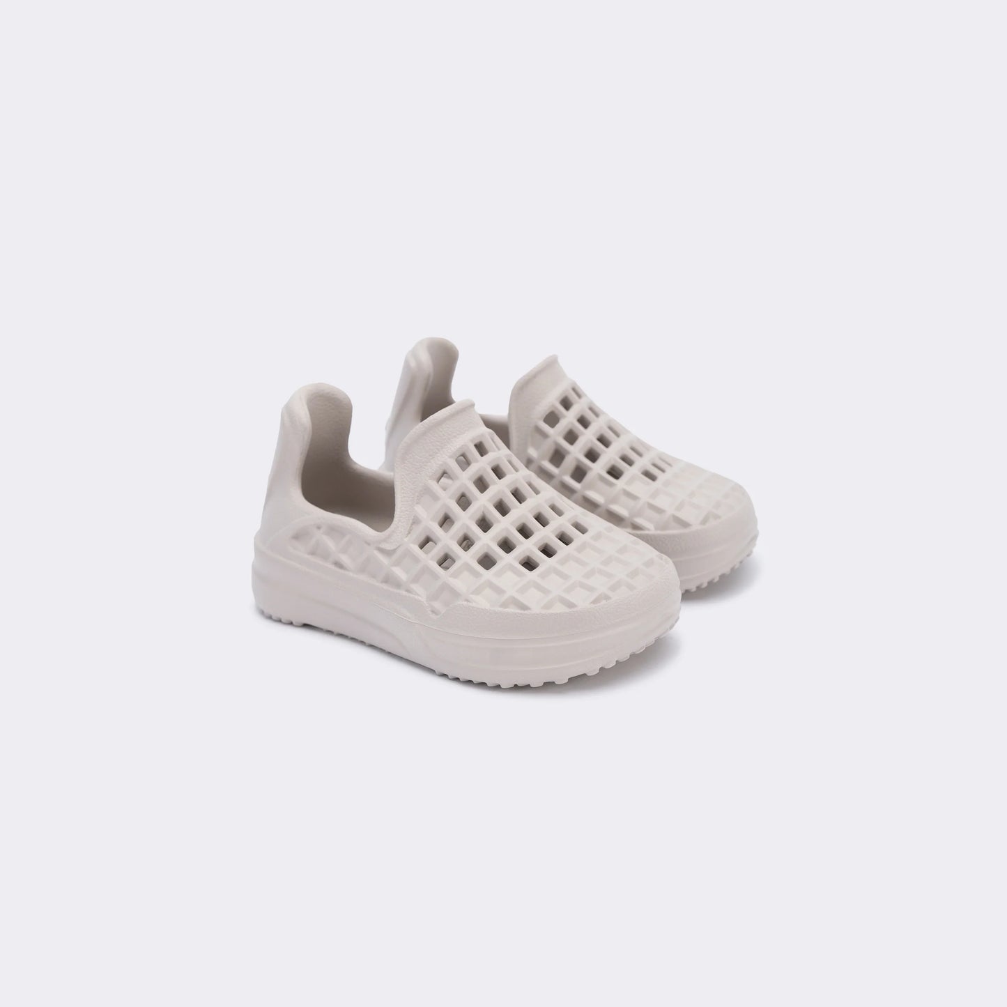 Lusso Cloud Scenario Slip-On