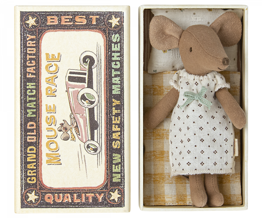Big sister mouse in matchbox-nightgown