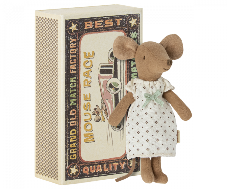 Big sister mouse in matchbox-nightgown