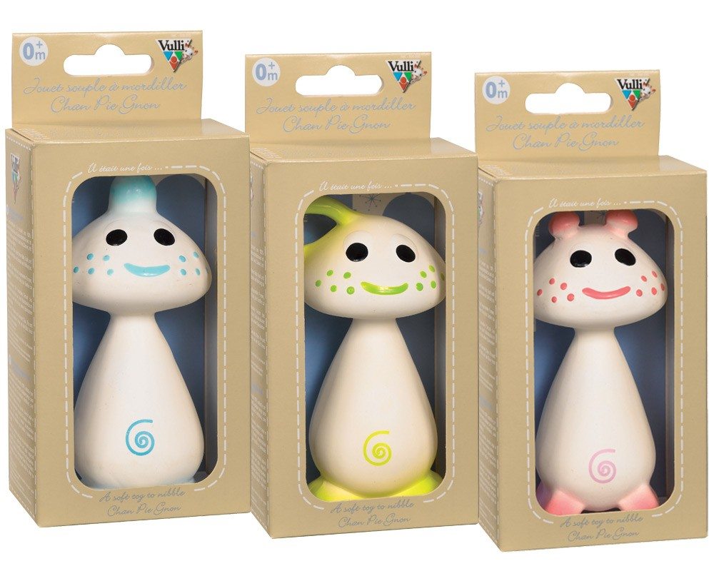 sophie girafle chew chan