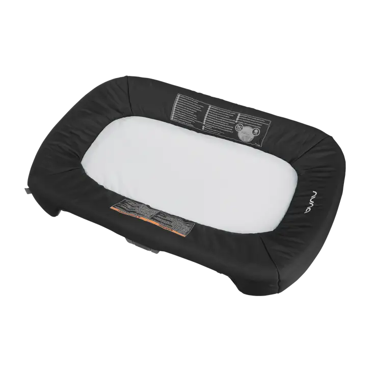 Nuna SENA Series Changer
