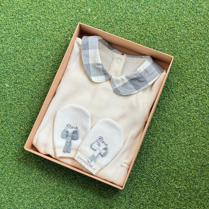 Organic Baby Gift Set | Short Sleeve Bodysuit + Mittens