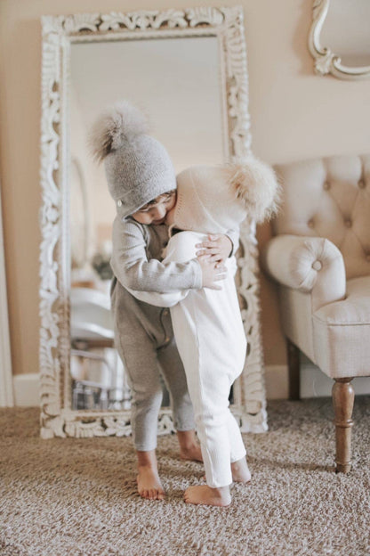 Petite Maison Kids. Cashmere Aviator Hat