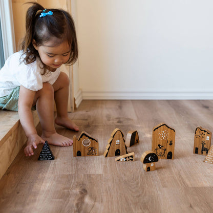 Woodland Village - Wooden Fantasy House Blocks Set