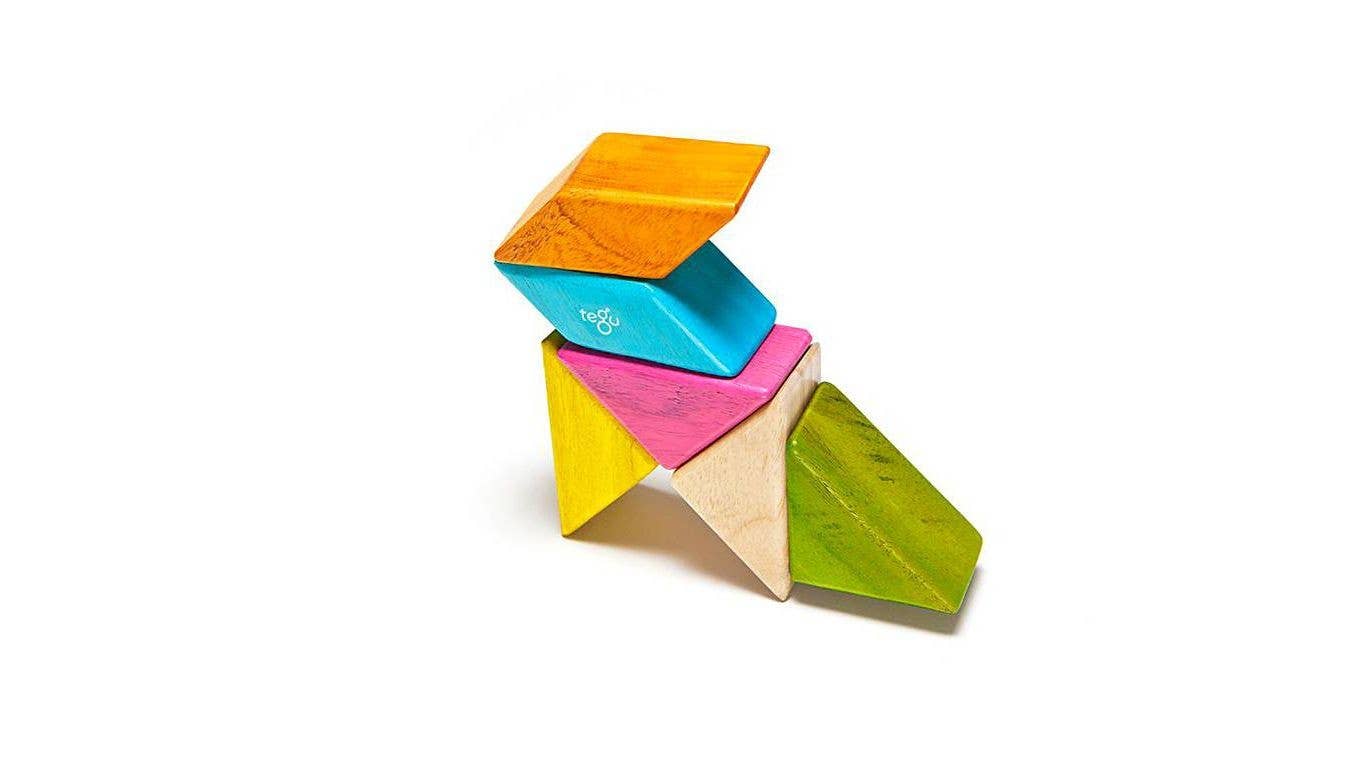 Pocket Pouch Prism - Magnetic Wooden Block Set: Tints