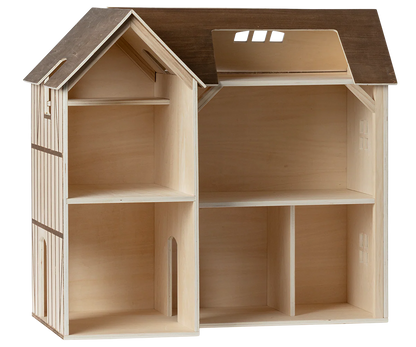 Mouse hole farmhouse