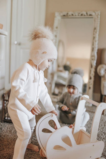 Petite Maison Kids. Cashmere Aviator Hat