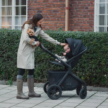 Nuna DEMI ICON Stroller