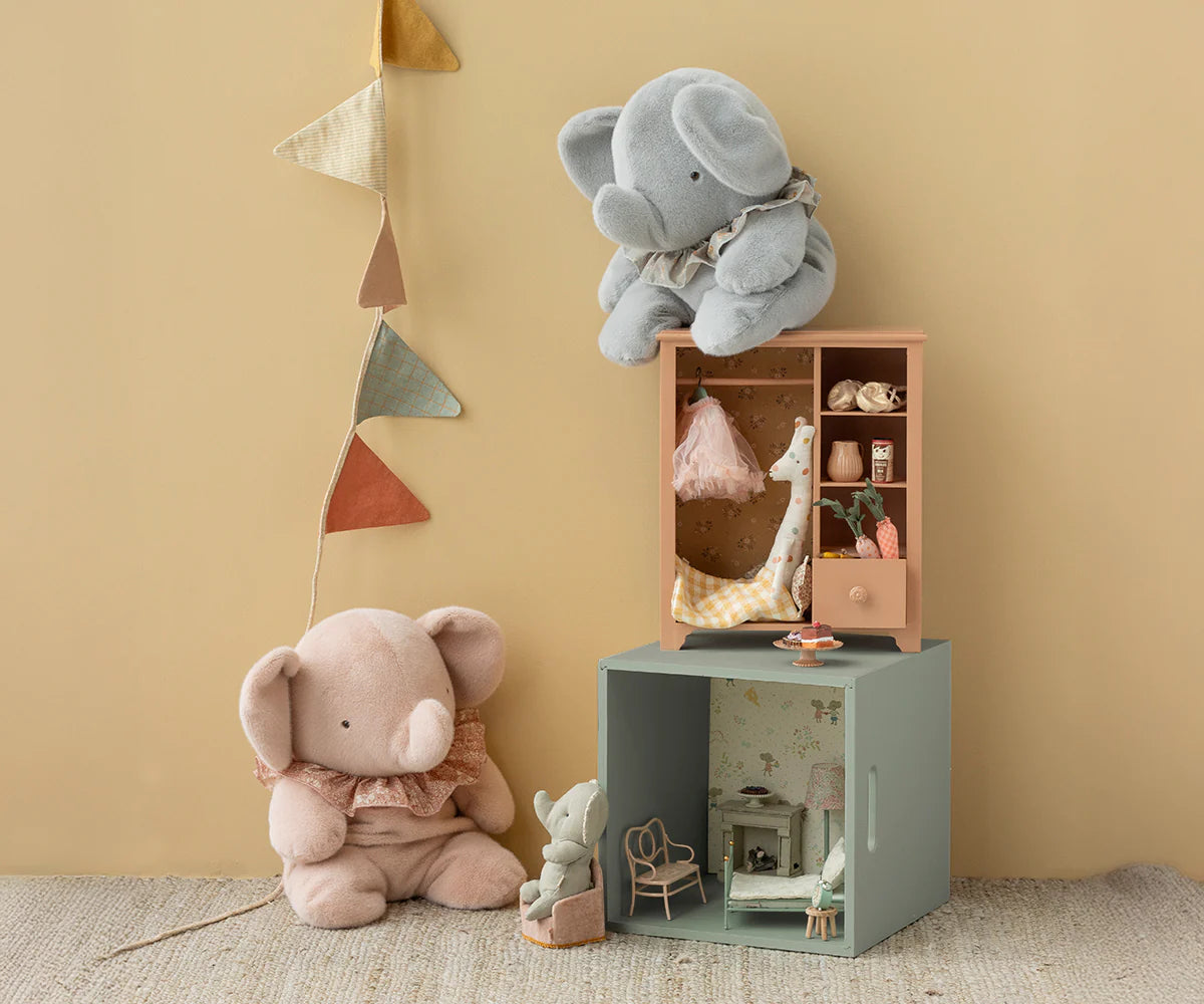 Maileg Elephant plush, Big -Powder