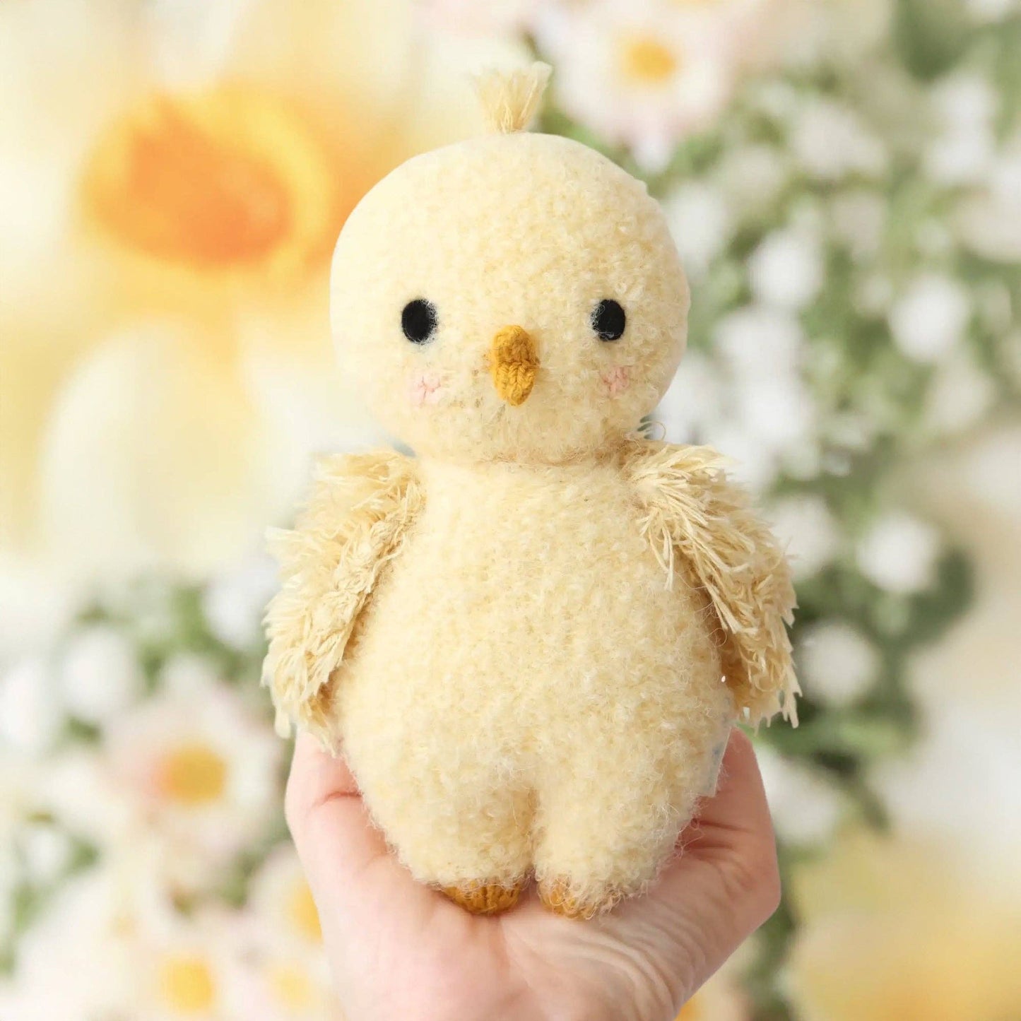 Baby bouclé chick (buttercup)