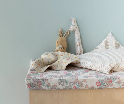 Lullaby friends, Bunny, Mini - Cream yellow