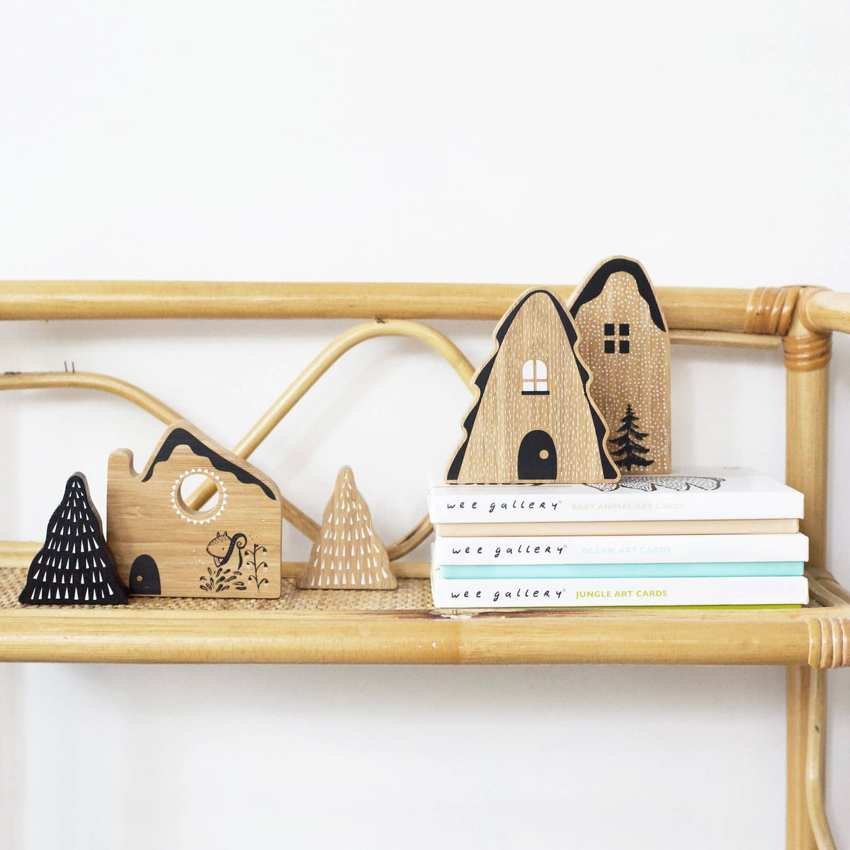 Woodland Village - Wooden Fantasy House Blocks Set