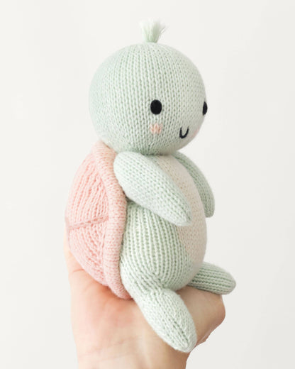 Cuddle & Kind Baby sea turtle (powder pink)