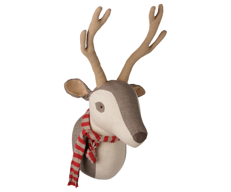 Maleig Trophy deer - Light naturey