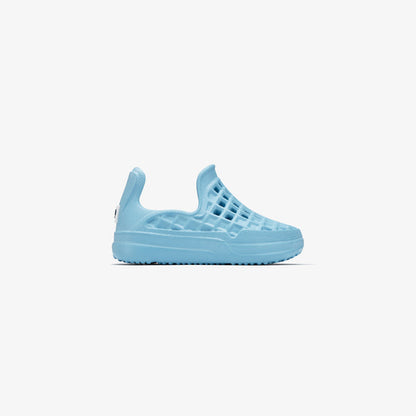 Lusso Cloud Scenario Slip-On