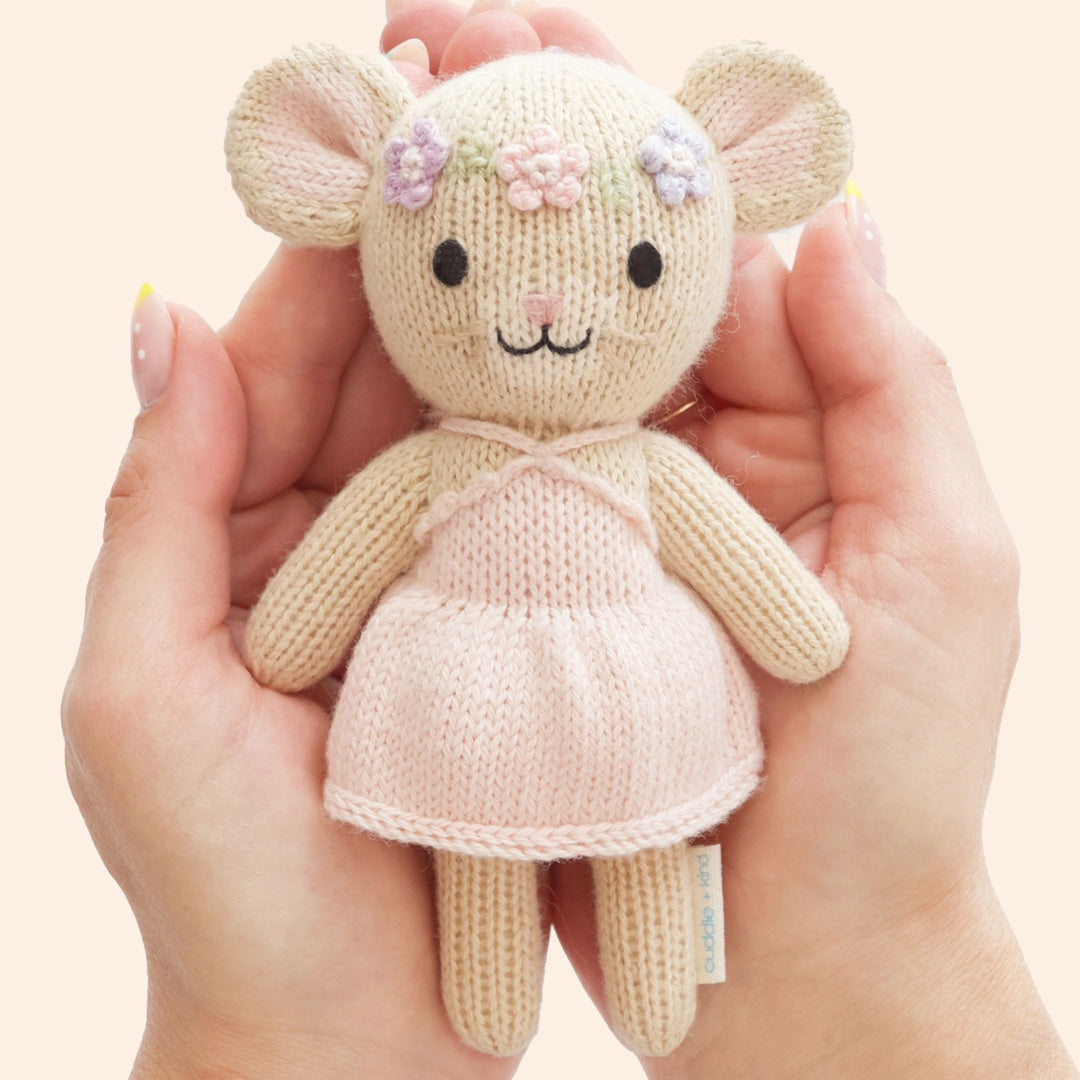 Tiny Emma the Mouse