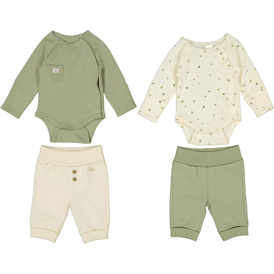 Knit set (4 garments)