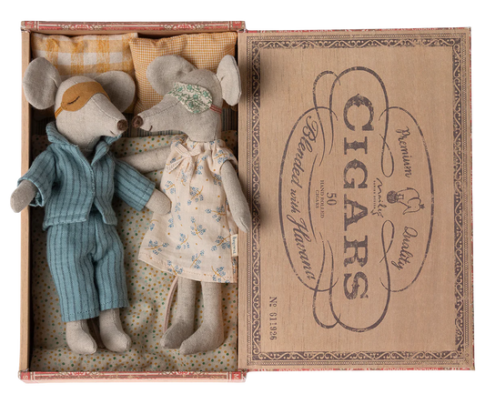 Mum and dad mice in cigarbox