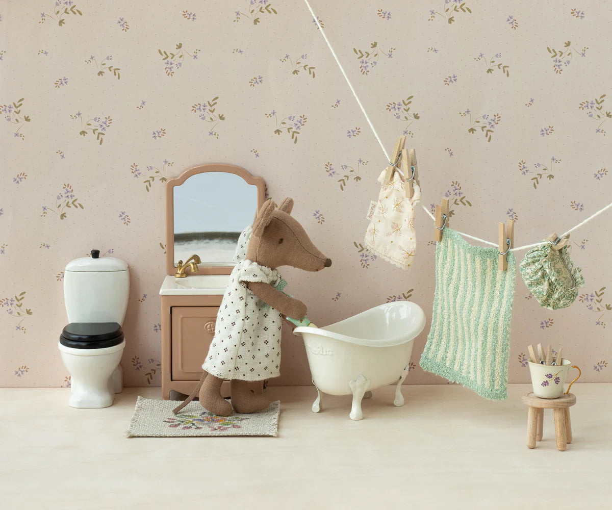 Sink Dresser, Mouse - Dark Powder