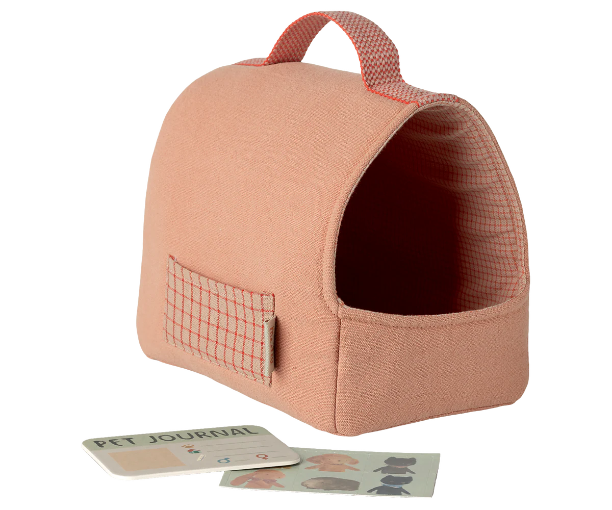 Maileg Pet Carrier