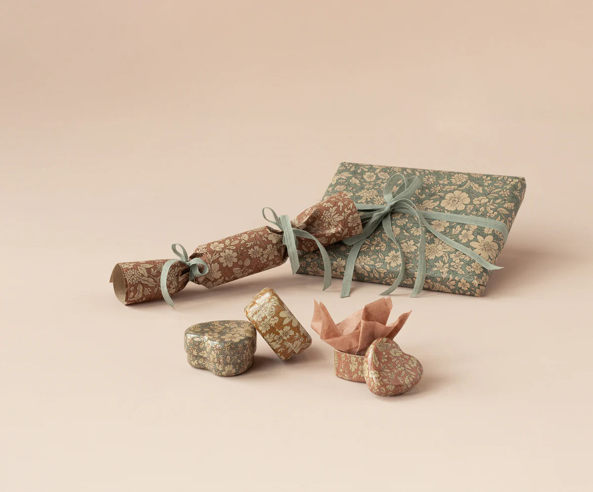 Metal Heart Box - 2 PCS Heather Blossom