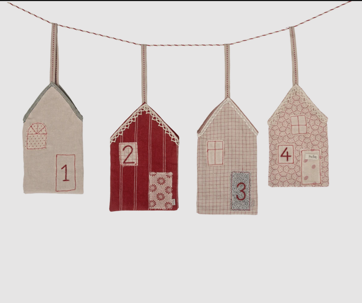 Maileg Advent Calendar, Christmas Street