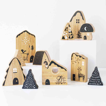 Woodland Village - Wooden Fantasy House Blocks Set