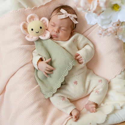 Baby daisy lovey