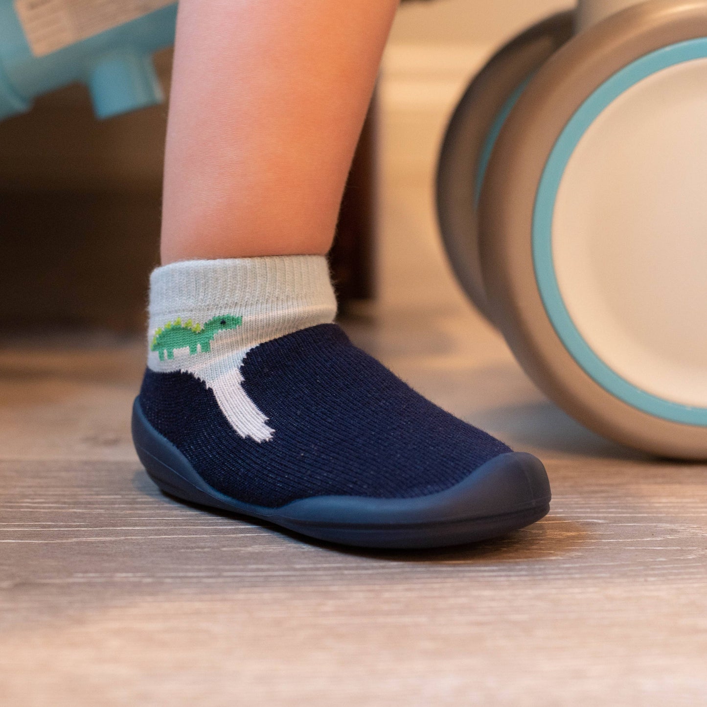 Komuello first walker baby sock shoes - Navy Dash