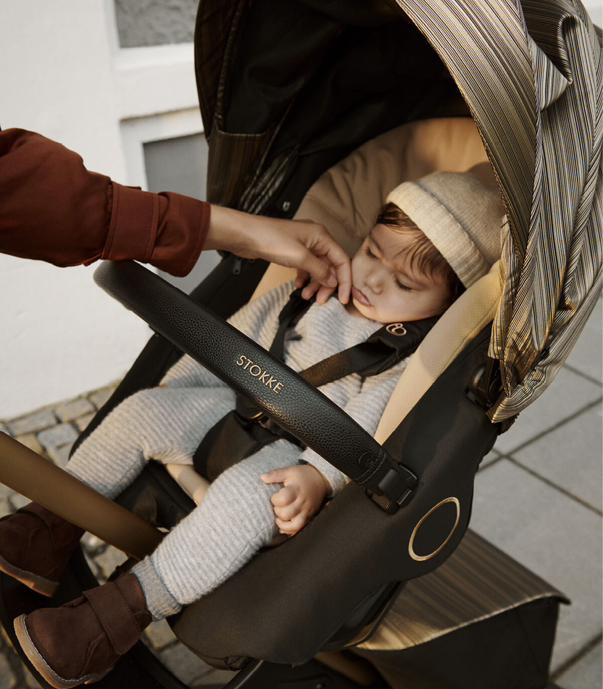 STOKKE XPLORY X STROLLER - Gold Black